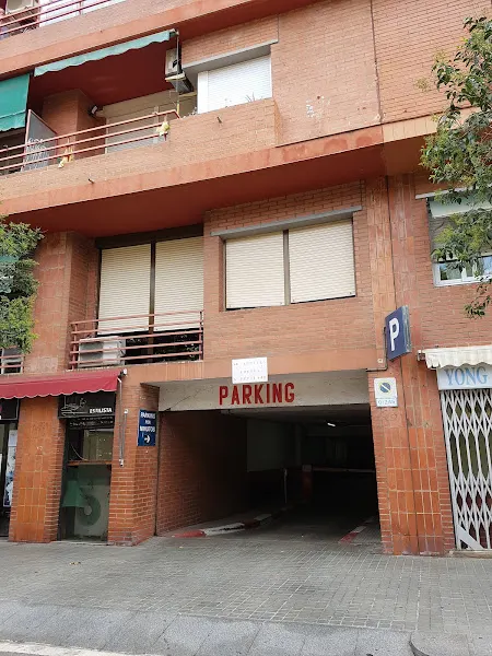 Parking Pardo - Aparcamiento cubierto en Barcelona - foto 2