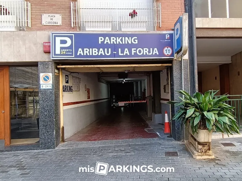 [P] Parking Aribau - Laforja - Aparcamiento en Barcelona - foto 2