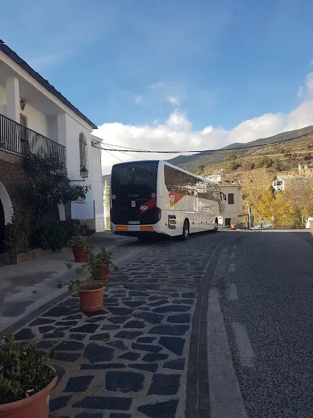 TP Bus Portugos, H. Nuevo Malagueño - Aparcamiento en Portugos - foto 2