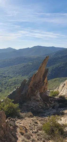 Aparcamiento del área Recreativa y Hayedo de Montejo - El Cardoso de la Sierra