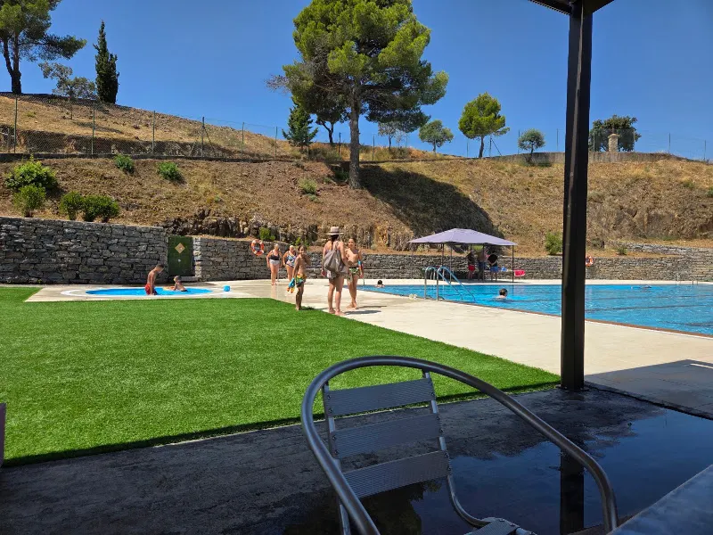 Parking piscina municipal