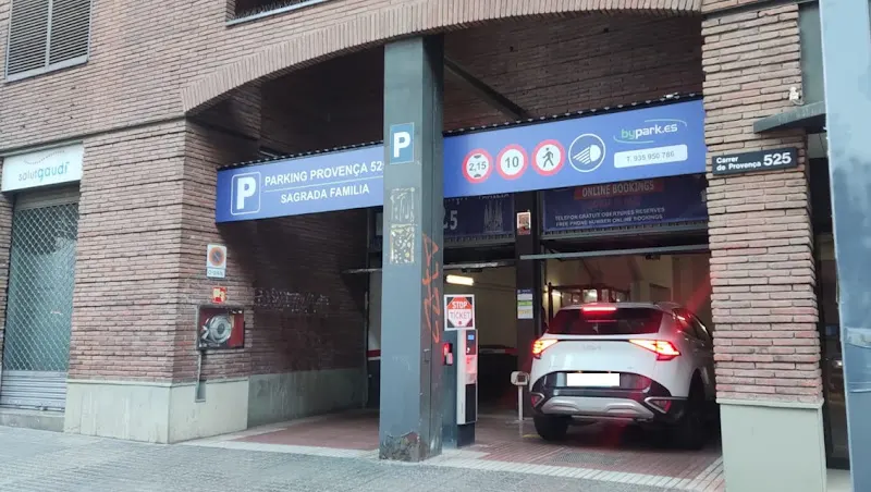 Parking Porvença 525 Sagrada Familia