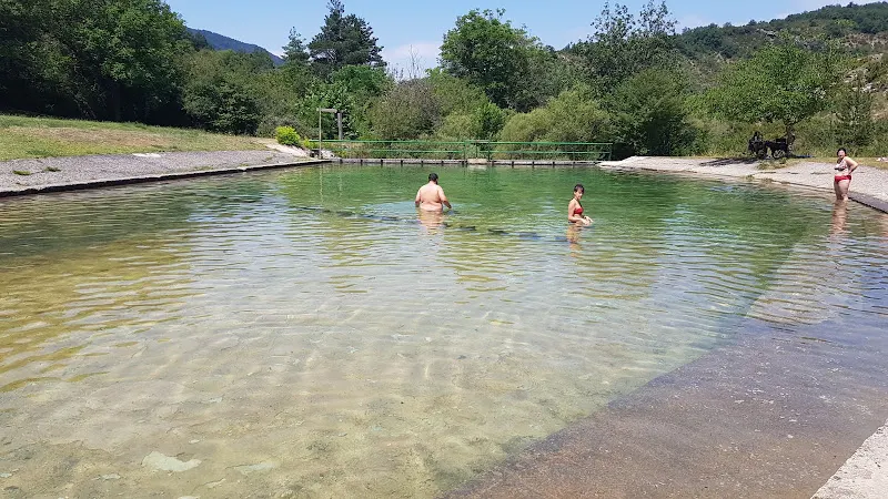 Aparcamiento del Área Recreativa de Benasa - Navascues