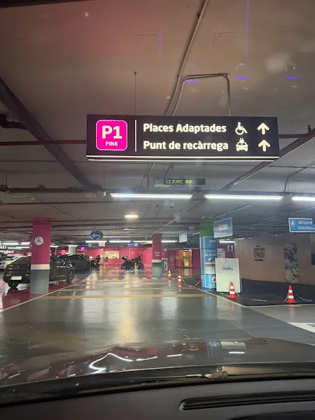 Parking del Centro Comercial Las Arenas de Barcelona
