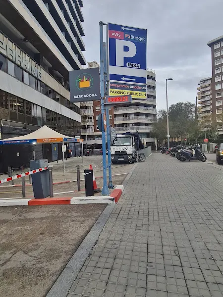 Parking Sants IMSA - Aparcamiento cubierto en Barcelona - foto 2