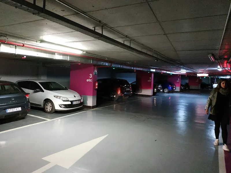 Parking público - Aparcamiento cubierto en Segovia - foto 2