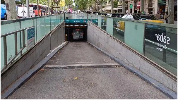 Parking Saba Bamsa Passeig de Gràcia - Aragó - Aparcamiento en Barcelona - foto 2
