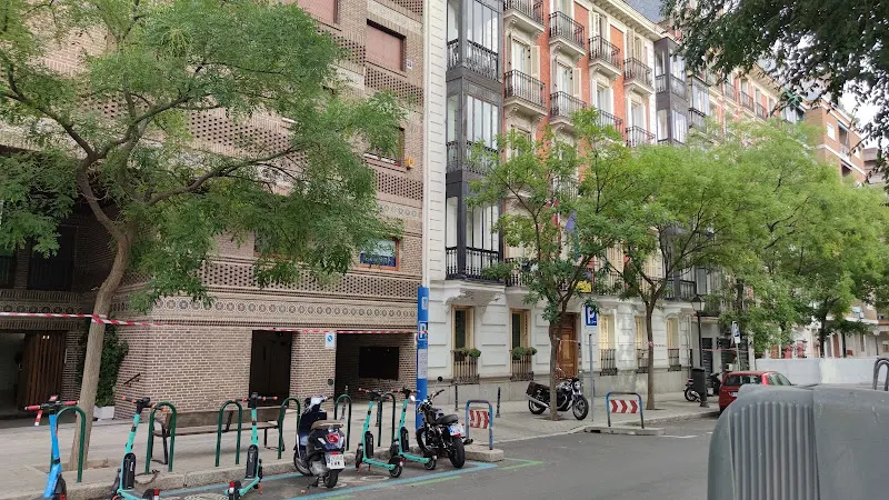 Zona de aparcamiento reservada para motos