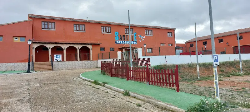 Área de Autocarabanas Camper Park Calamocha - Estacionamiento de autocaravanas en Calamocha - foto 2