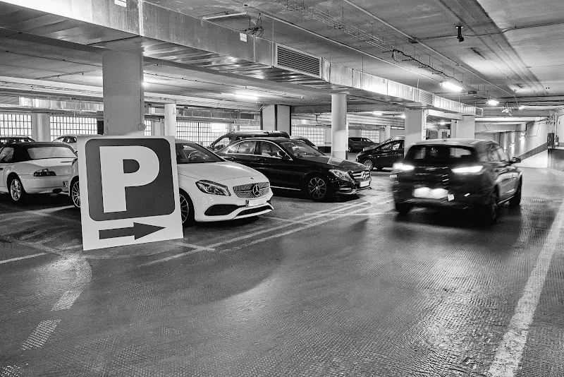 Parking Chamartin | iPark - Aparcamiento público en Madrid - foto 2