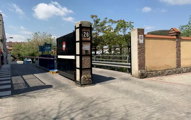 Parking, Centro comercial Pasillo Verde
