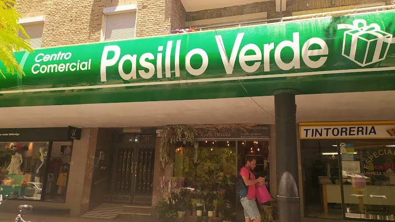 Parking, Centro comercial Pasillo Verde - Aparcamiento en Madrid - foto 3