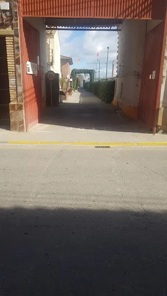 Parking Zaragoza - Aparcamiento en Villanueva de Gallego - foto 2