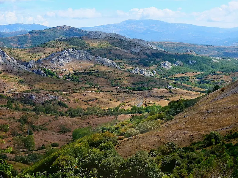 Senda del Gigante del Valle Estrecho - Aparcamiento en Triollo - foto 2