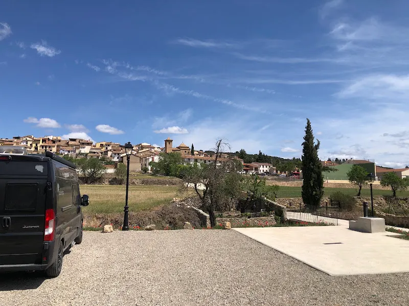 ÁREA DE AUTOCARAVANAS de Villores. - Villores