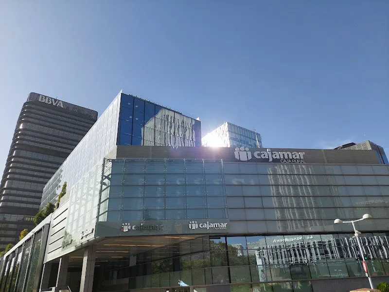 Paseo de la Castellana Parking