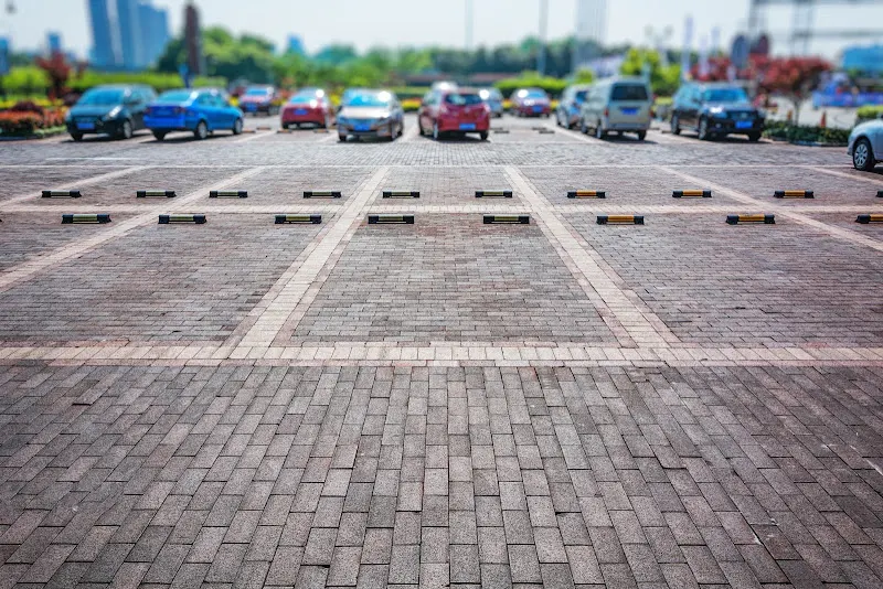Real Parking - Aparcamiento en Madrid - foto 2