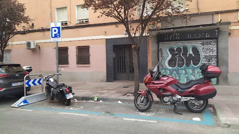Aparcamiento para motos - Madrid