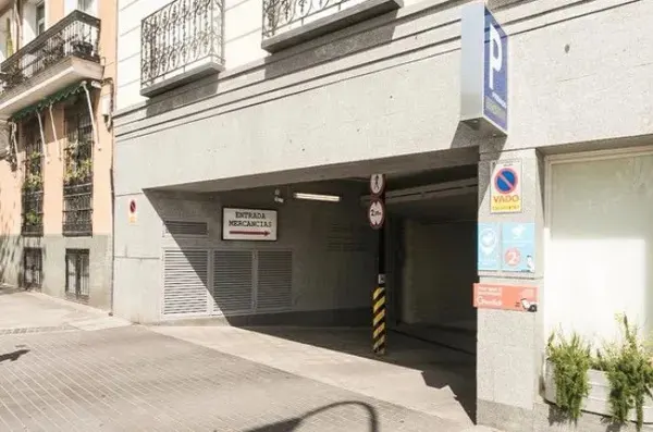 Parking Only YOU Atocha Parclick - Madrid
