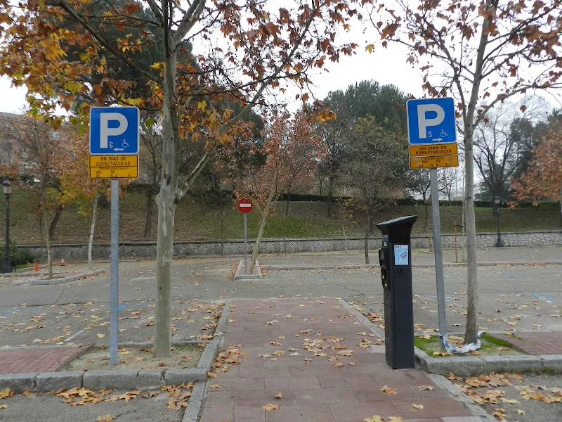 Aparcamiento al aire libre