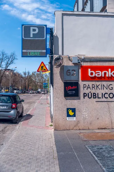 Shelter Garage Paseo de la Castellana