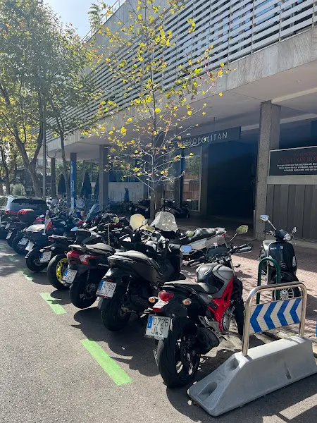 Zona de aparcamiento reservada para motos