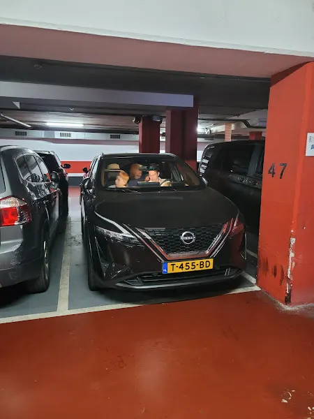 Parking Aparthotel Marina - Aparcamiento en Barcelona - foto 2