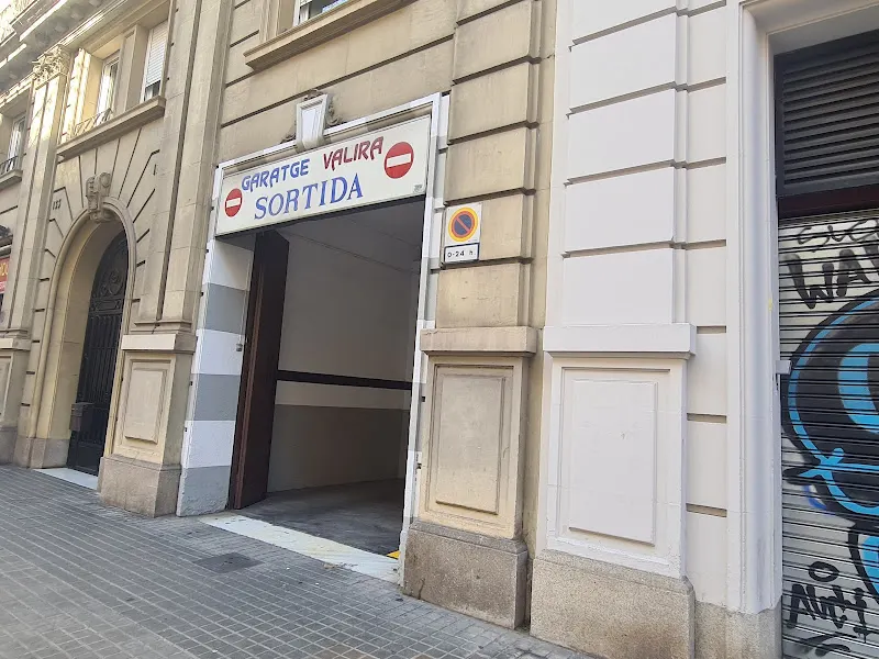 Valira - Avinguda Roma - Aparcamiento en Barcelona - foto 2