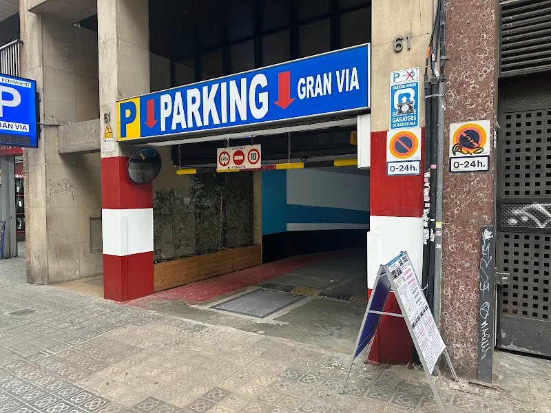 D. Parking S.c.p. - Aparcamiento en Barcelona - foto 2