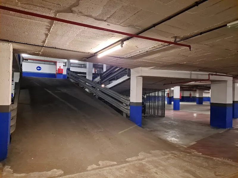 Parking Apolo - Aparcamiento en Barcelona - foto 2