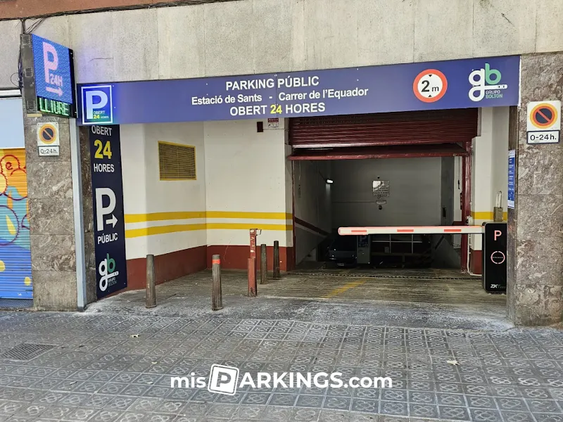 [P] Parking Sants Estació - Carrer de l'Equador - Aparcamiento en Barcelona - foto 2