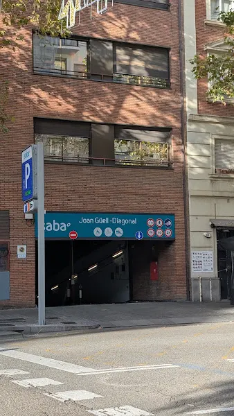 Aparcamientos Saba Joan Güell - Aparcamiento cubierto en Barcelona - foto 2