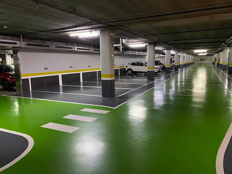 Parking Teknon