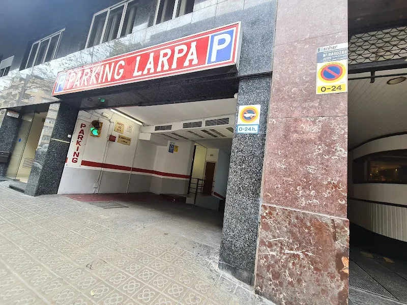 Parking Larpa