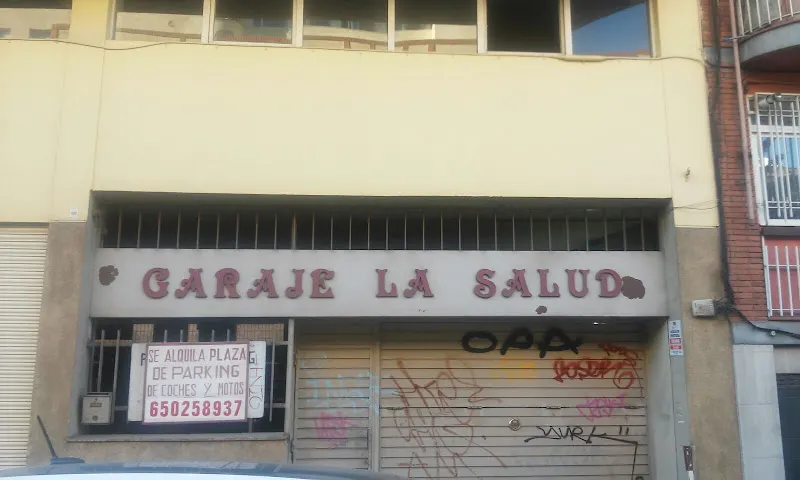 Parking CLUBÖ La Salut. ¡Höla!