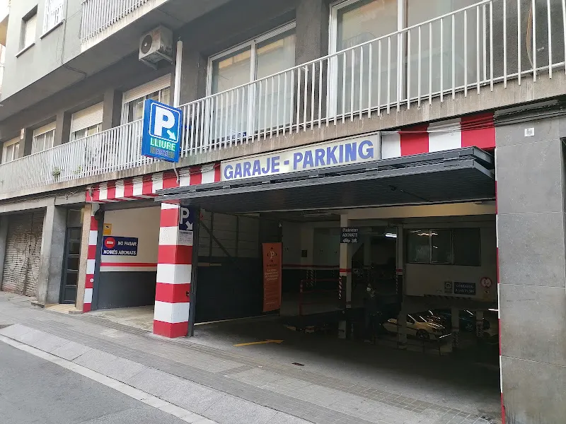 Parking Garaje Bretón - Aparcamiento cubierto en Barcelona - foto 2