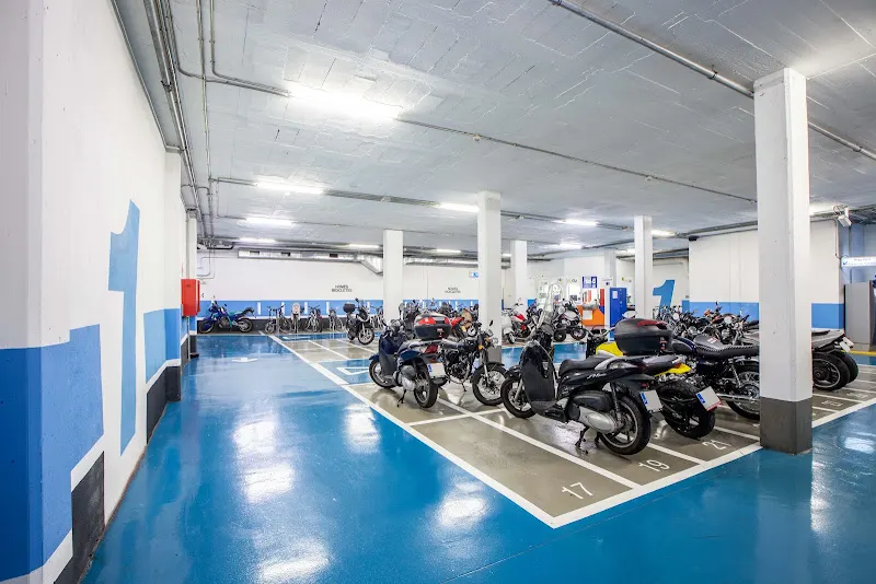 Parking BSM Gràcia Motos - Aparcamiento para motos en Barcelona - foto 3