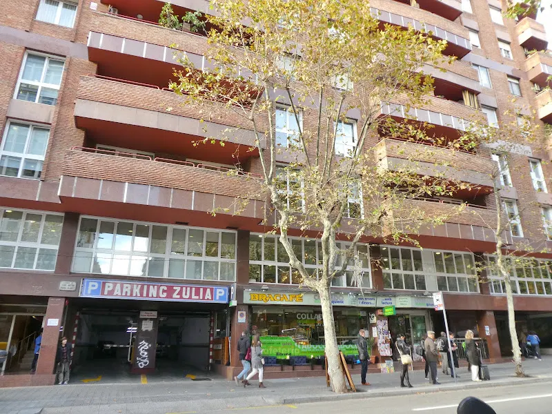 AUTO JU SL - Aparcamiento cubierto en Barcelona - foto 2