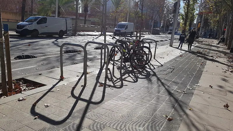 Parking - Aparcamiento en Barcelona - foto 2