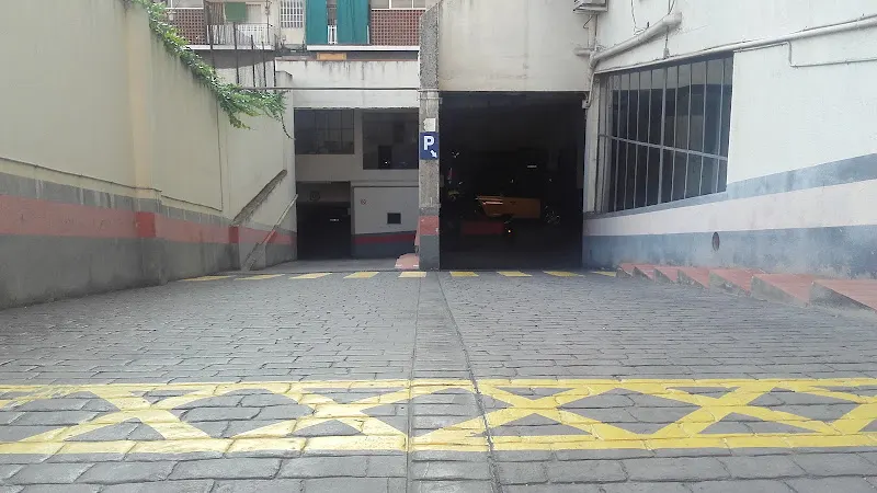 Parking Deiá
