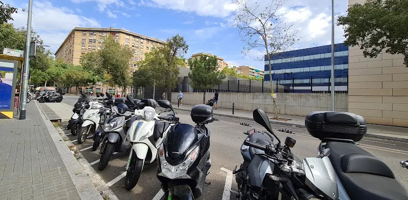 Zona de aparcamiento reservada para motos