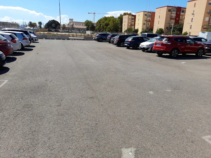 Estacionamiento Cabañal 1 - Aparcamiento en Valencia - foto 2