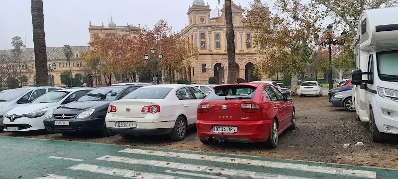 Parking Plaza España - Aparcamiento en Sevilla - foto 3