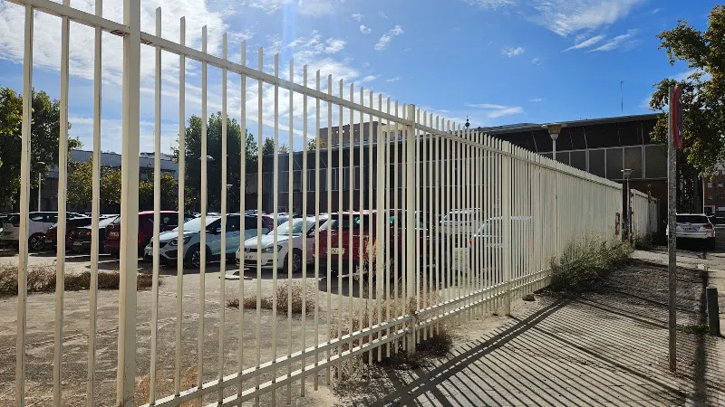 Parking Association Of 40-year Olds Or More - Aparcamiento público en Sevilla - foto 2