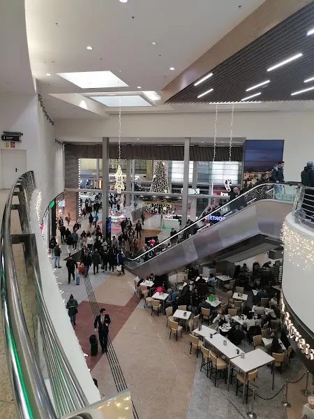 Estación De Málaga María Zambrano - Aparcamiento en Málaga - foto 2
