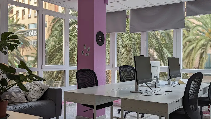 Garaje de Ideas, Málaga - Agencia de diseño en Málaga - foto 2