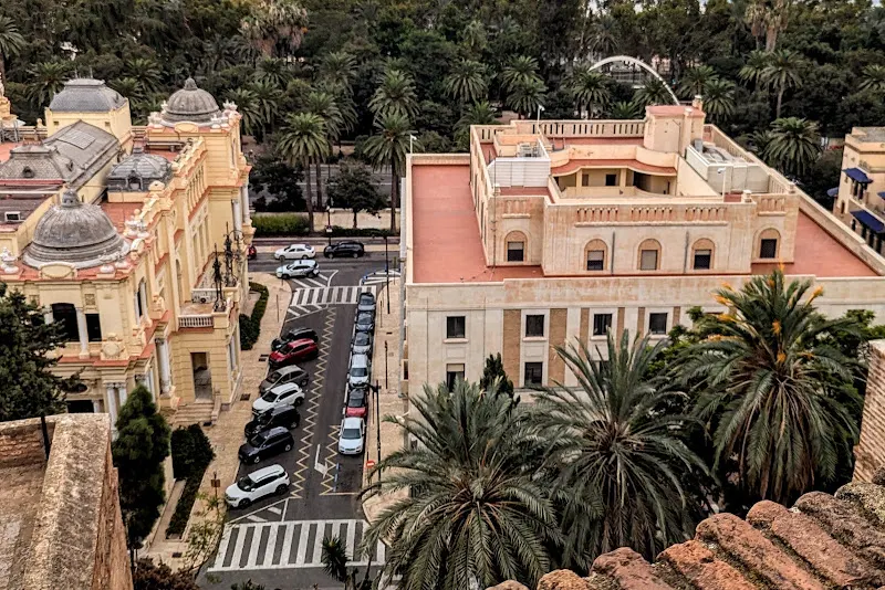 Aparcamiento PRIVADO Pistas de Huelin - Aparcamiento en Málaga - foto 2