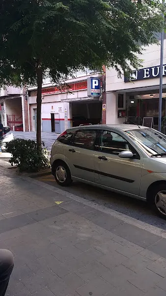 Parking Público C/ Italia