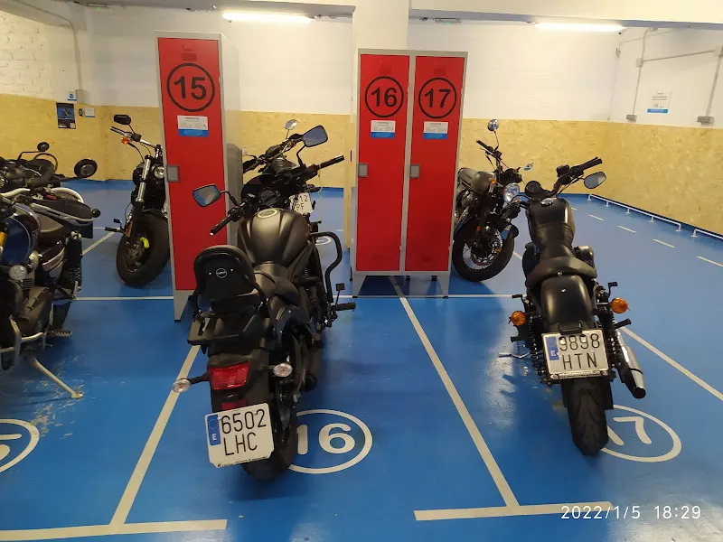 Aparcamiento de motos