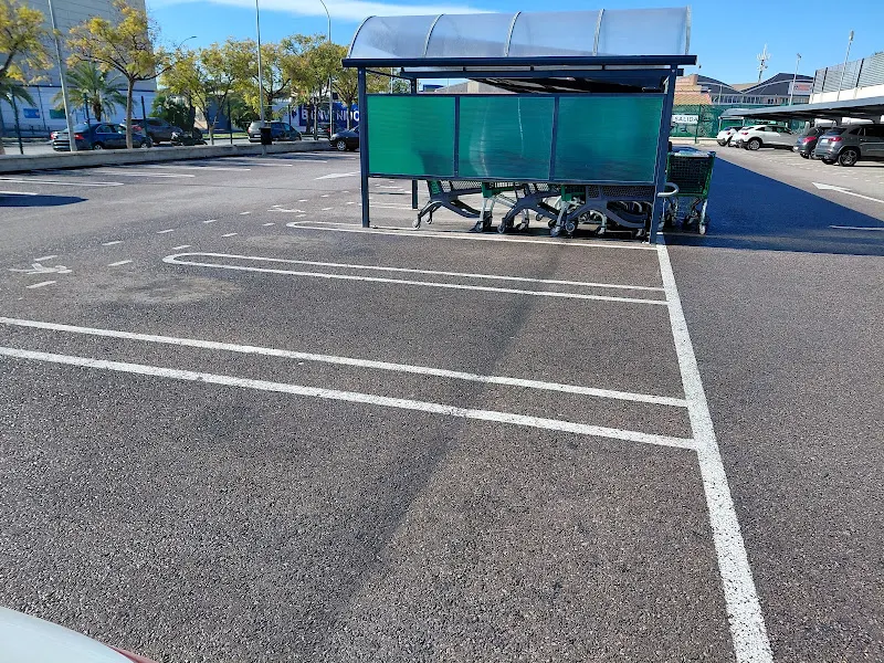 Aparcamiento Supermercado Mercadona